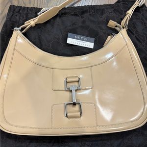 Vintage Hobo Gucci patent leather shoulder bag
